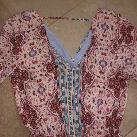 Funky Rue 21 Romper - Picture 3 of 3